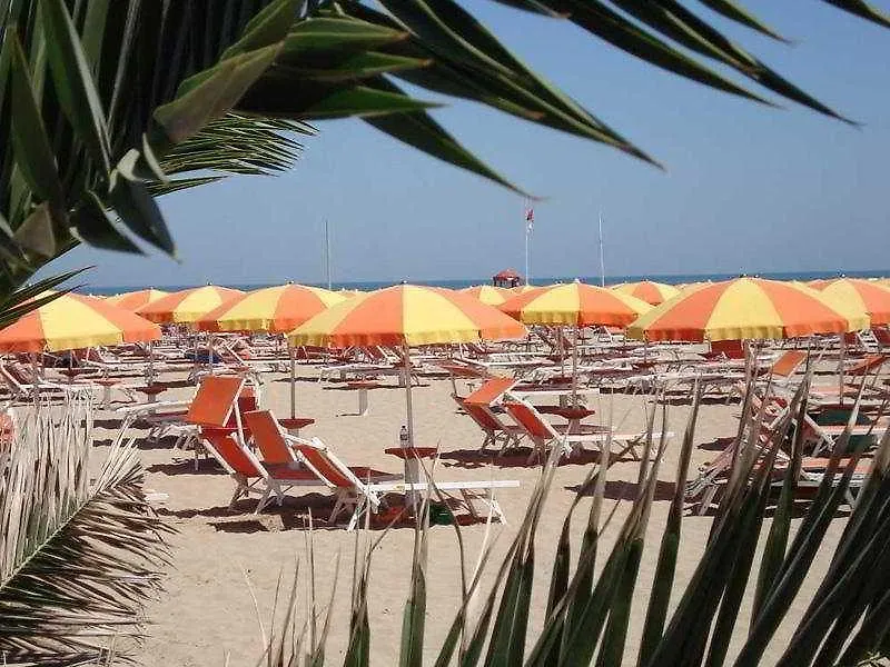 Hotel Alcazar Rimini 3*,  Italia